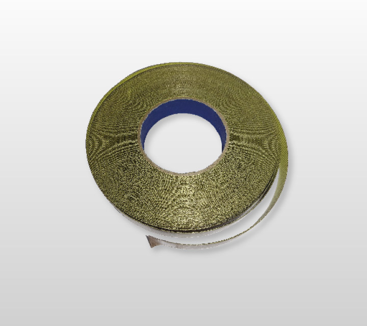 CUCHILLAS AFILADAS VARIAS